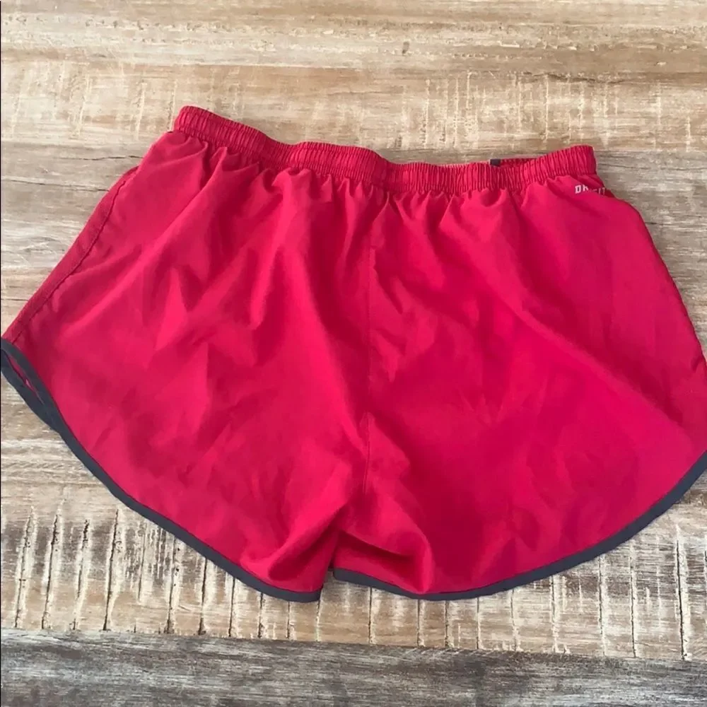 Nike Dry Fit shorts - Picture 3 of 6